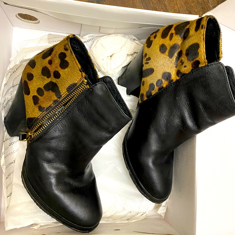 Leopard Ankle booties